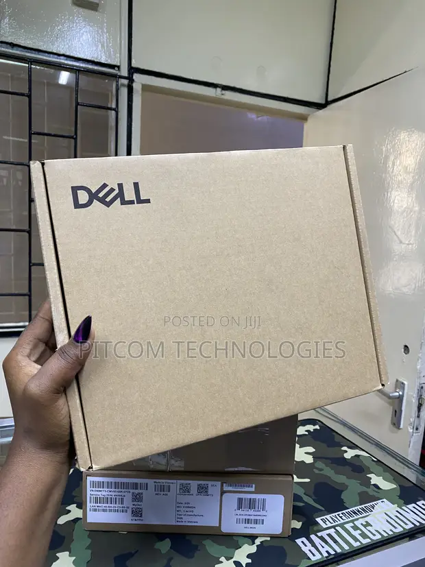 Dell Pro Dock WD25 USB-C Docking Station - 1