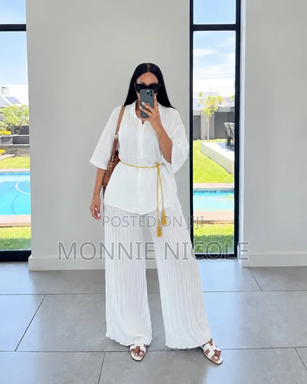 Trendy Women's Casual Linen Set - 1