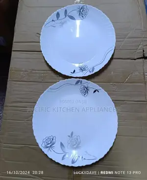 Set ya Sahani 6 za Ceramic