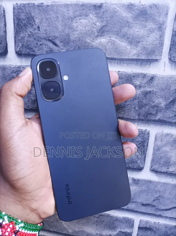 Infinix Smart 20 128GB Gray - 1