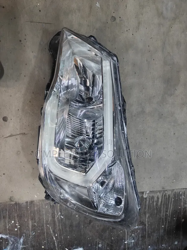 Subaru Forester SJ5 2013/2015 Headlight - 1