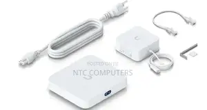 Ubiquiti UniFi Cloud Gateway Max (UCG-Max)