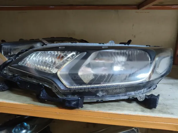 Honda Fit 2015 Headlight (Non-Xenon) - 1