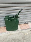 Jerrycan ya Mafuta Mpya na Ncha ya Kumwagia - 2