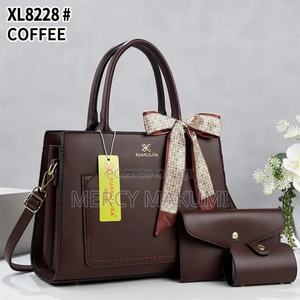 Elegant 3-in-1 Handbag - 1