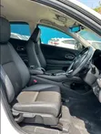 Honda Vezel 2019 White - 4