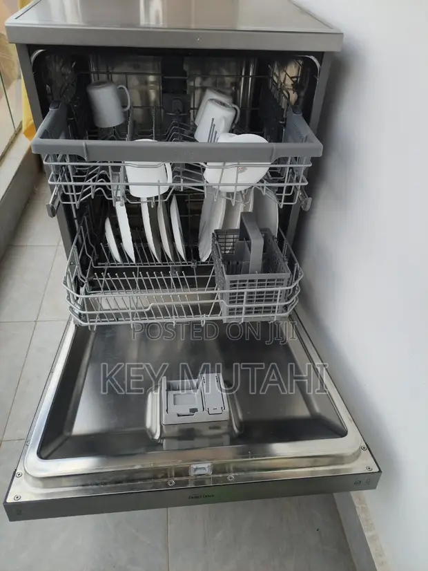 LG QuadWash Dishwasher - 1