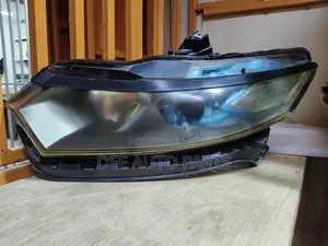 Honda Insight 2012 Xenon Headlight