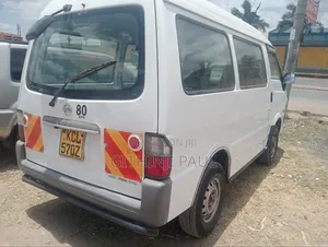 Nissan 100 2011 White