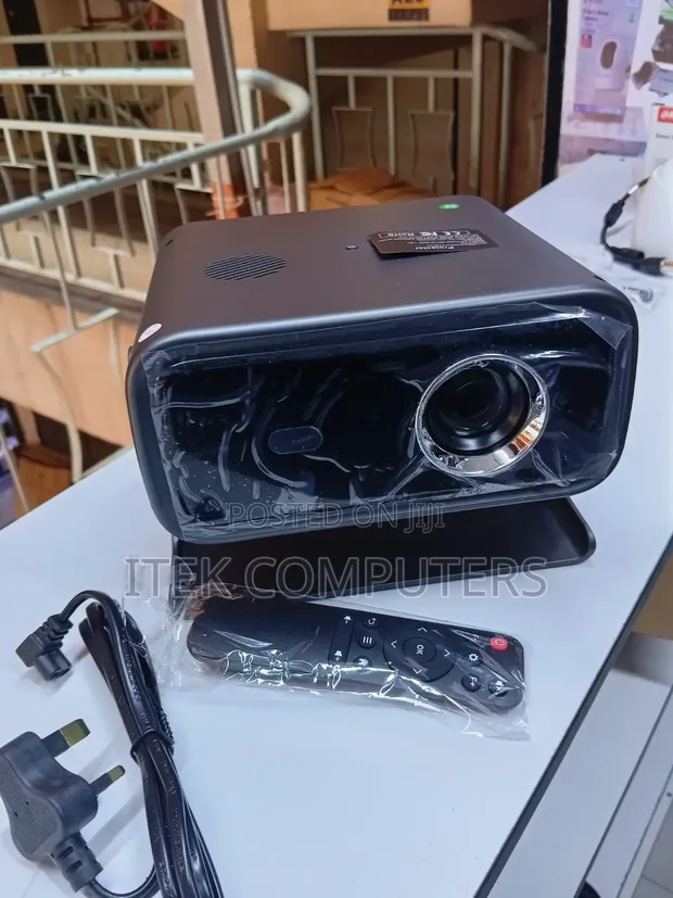 Brand New Ultra HD Projector - 4K Resolution - 1