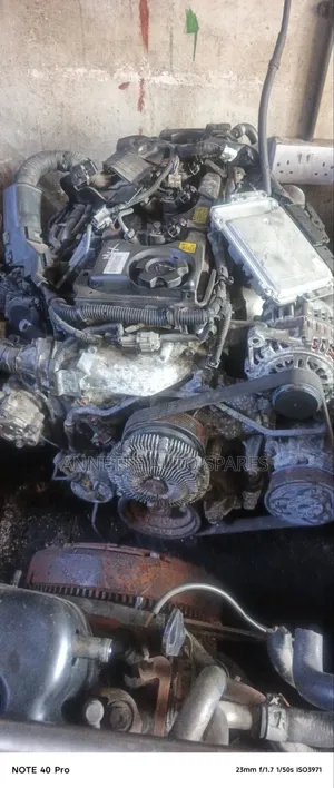 Nissan Caravan ZD30 Injini Kamili (Model Mpya Turbo)