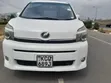 Toyota Voxy 2010 Nyeupe - 4