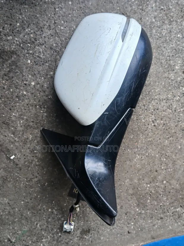Honda Vezel Sidemirror (Iliyo tumika) - 1
