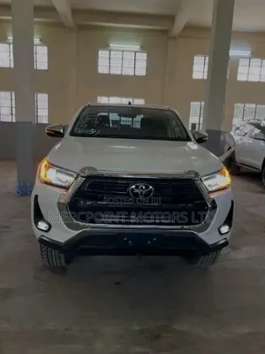 Toyota Hilux Double Cab 2020