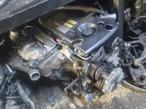 Injini Kamili ya Isuzu Elf 4JJ1 Twin Turbo