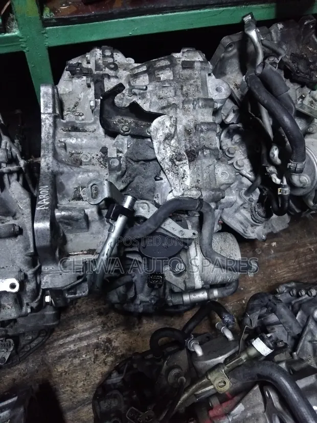 Nissan X-Trail MR20 2WD Gearbox - 1