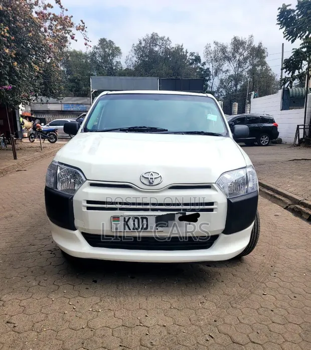 Toyota Probox 2016 Pearl - 1