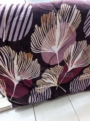 Duvet ya Pamba Laino 6x6 - Mpya Kabisa