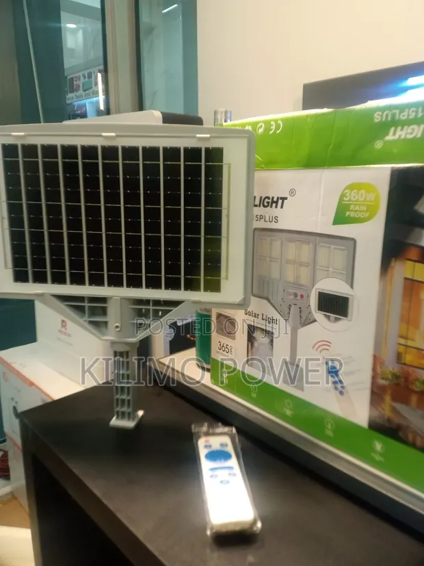 DP Light 360W Solar Street Light - 1