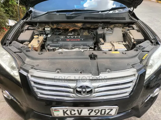 Toyota Vanguard 2013 Black - 1