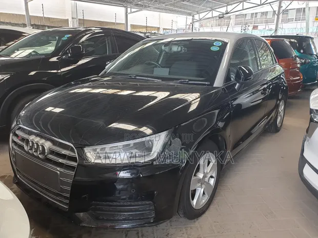 Audi A1 1.0 25 TFSI Advanced 2019 Black - 1