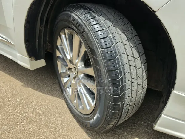 Toyota Harrier 2.0 2014 Nyeupe - 1
