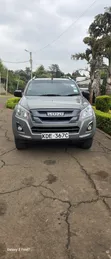 Isuzu D-MAX 2022 Double Cabin - 3