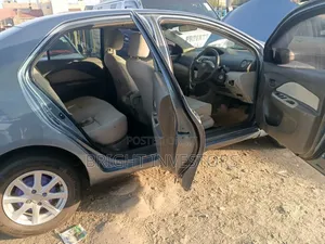 Toyota Belta 2011 Gray