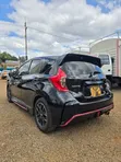 Nissan Note 2016 Nyeusi - 2