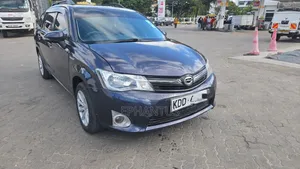 Toyota Corolla Fielder 1.5 Hybrid FWD 2014