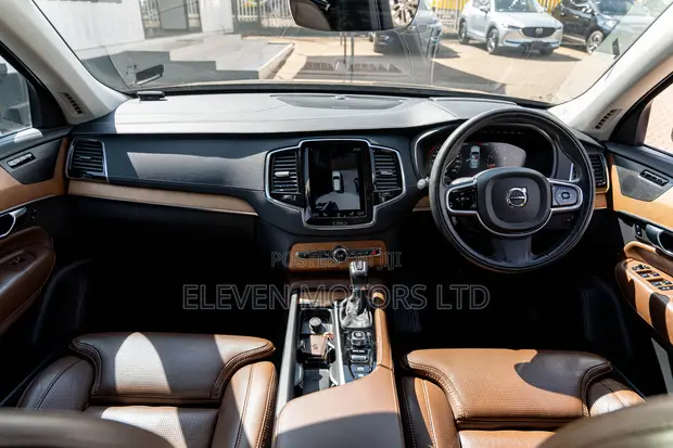 Volvo XC90 T6 2019 Black - 1