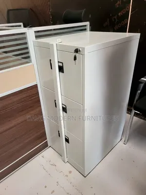 Kabati la Madaraja 3 ya Chuma Mpya Kabisa