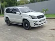 Toyota Land Cruiser Prado 2.7i 2010 Nyeupe - 4