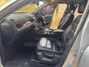 Mercedes-Benz A-Class 2016 Blue