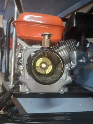 Powerstrong JJ Concrete Vibrator 7.5HP