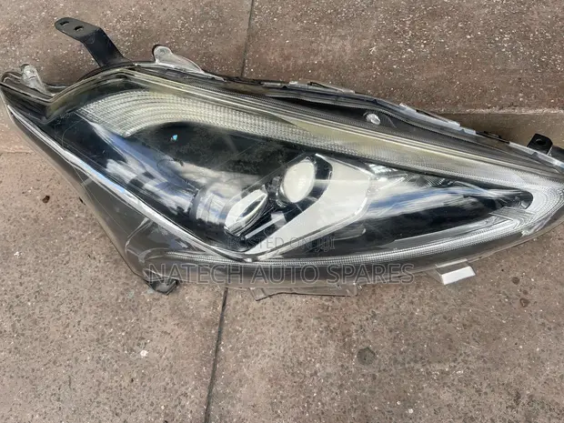Toyota Sienta 2016 Headlight (Refurbished) - 1