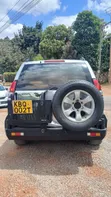 Toyota Land Cruiser Prado 2005 Silver - 2