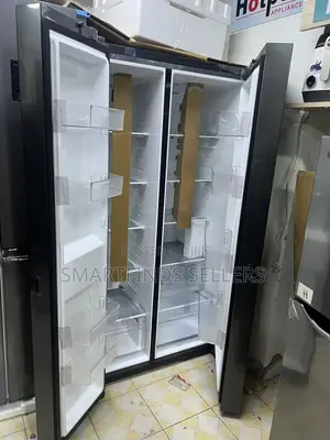 LG 664L Refrigerator Mlango Mbili - Premium Finish