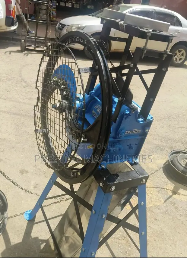 Premiere 2-Blade Heavy Duty Mashine ya Kukatia Majani - 1