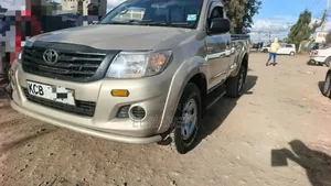 Toyota Hilux 2014 Brown