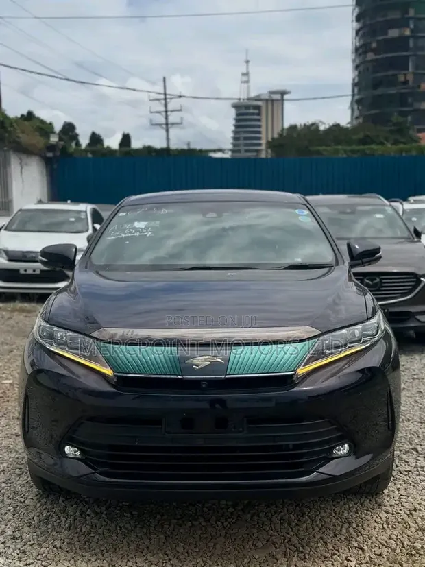 Toyota Harrier 2025 Black - 1