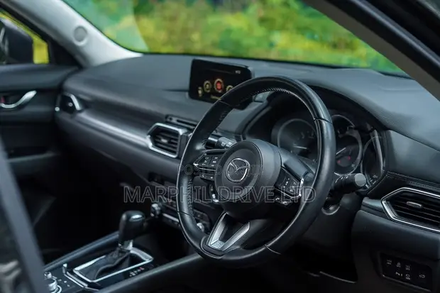 Mazda CX-5 2.2 Diesel AWD 2019 Black - 1