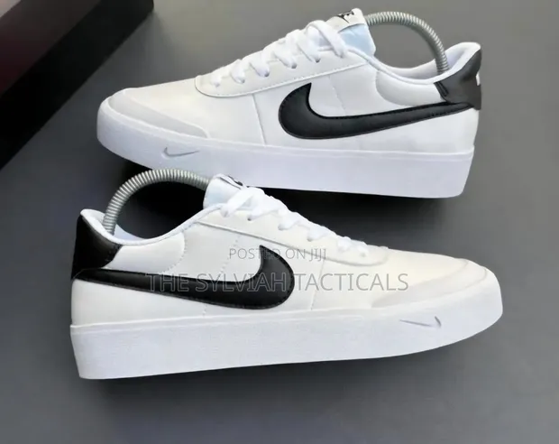 Original Nike Flat Sneakers - 1