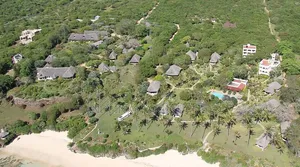 Kiwanja cha Pwani Diani Tiwi - 1/2 Eka Karibu na Cottages