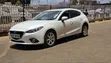 Mazda Axela SV Premium 2014 Nyeupe - 2