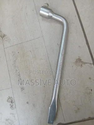 17mm L-Type Wheel Spanner - Mpya Kabisa