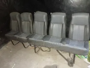 Viti vya Toyota Townace