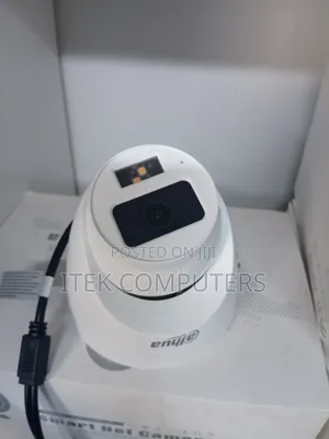 2MP Smart Dome Camera yenye Dual Light & Audio
