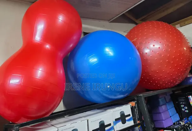 Heavy Duty Peanut Shaped Gym Ball (90cm) - 1