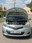 Toyota Vitz 2012 Kijani - 5